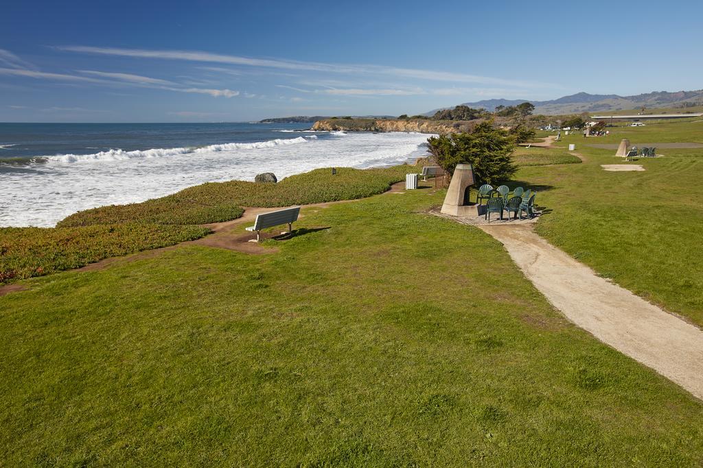 Cavalier Oceanfront Resort San Simeon Eksteriør billede